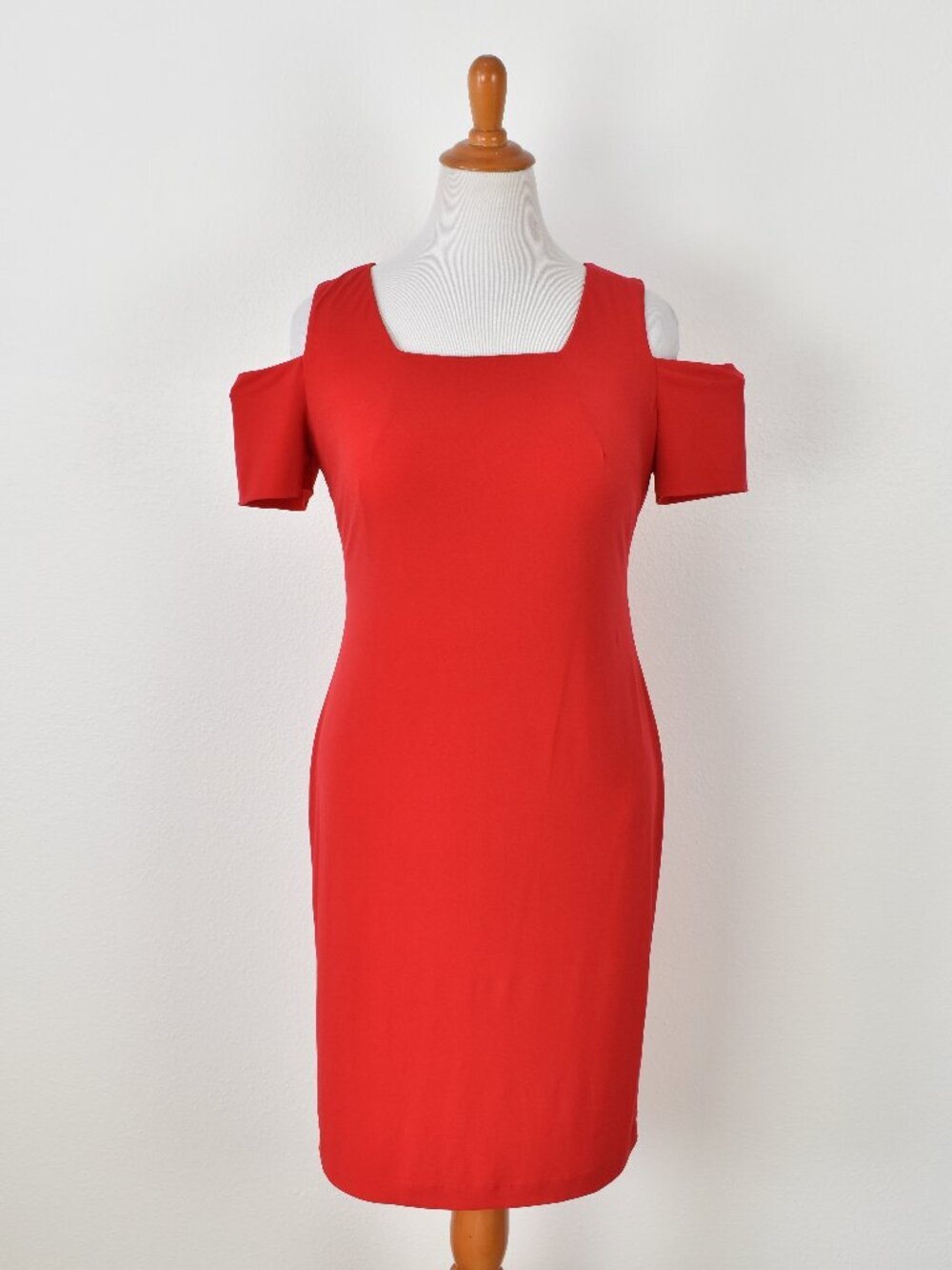 Calvin Klein Cold Shoulder Short Sleeve Sheath Dress - 12